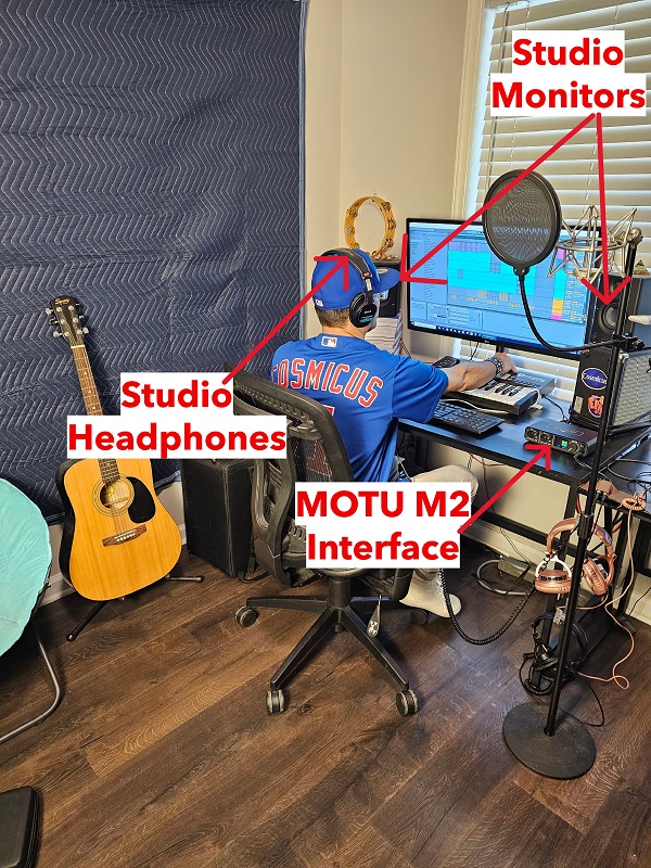 MOTU M2 – The Best Digital Audio Interface on a Budget - Monitors and headphones 2